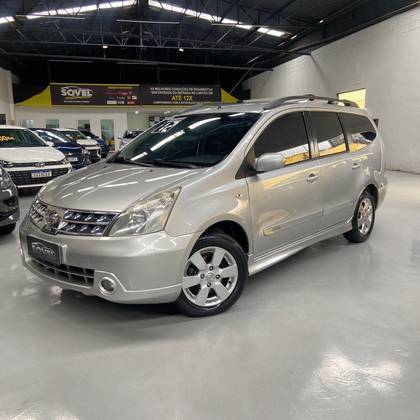 NISSAN GRAND LIVINA 1.8 SL 16V FLEX 4P AUTOMÁTICO NISSAN GRAND LIVINA 1.8 SL 16V FLEX 4P AUTOMÁTICO